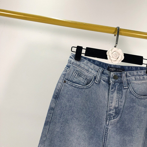 Γυναικεία  τζιν - ευρύ μοντέλο με σκισμένο μοτίβο και υψηλή μέση