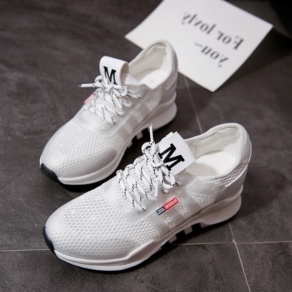 Tenisi dama sport-casual cu plasa in alb si roz