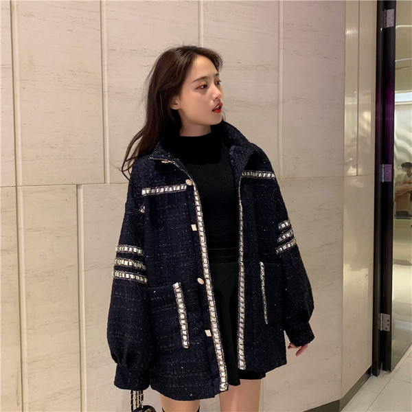 Modern női kabát kék színben, széles ujjal