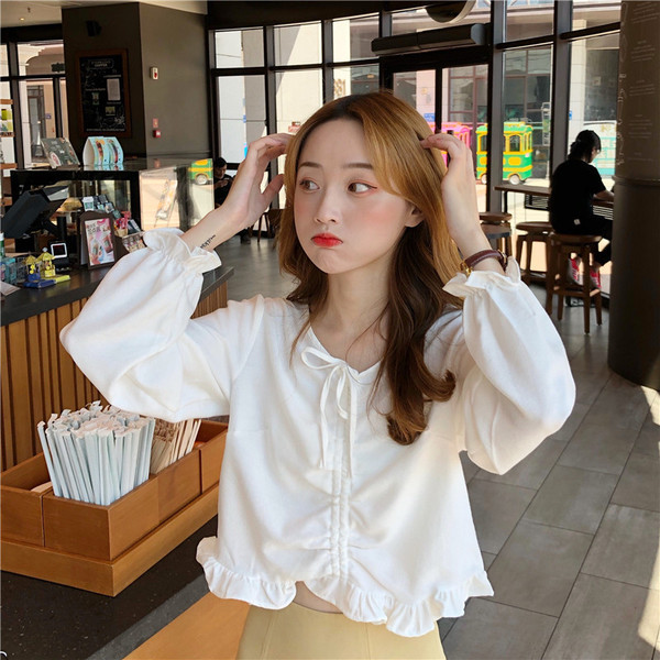 Bluza scurta de dama in trei culori cu cravate