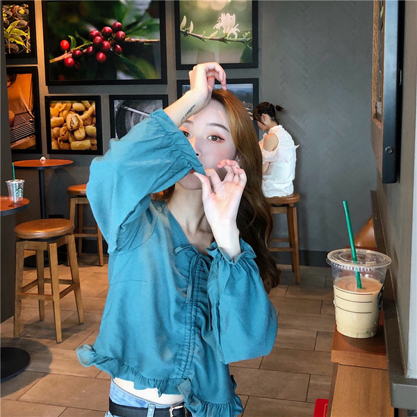 Bluza scurta de dama in trei culori cu cravate