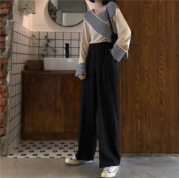 Bluză de damă în două culori cu mâneci largi