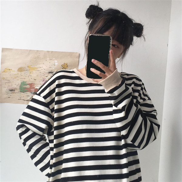 Széles női csíkos blúz két színben