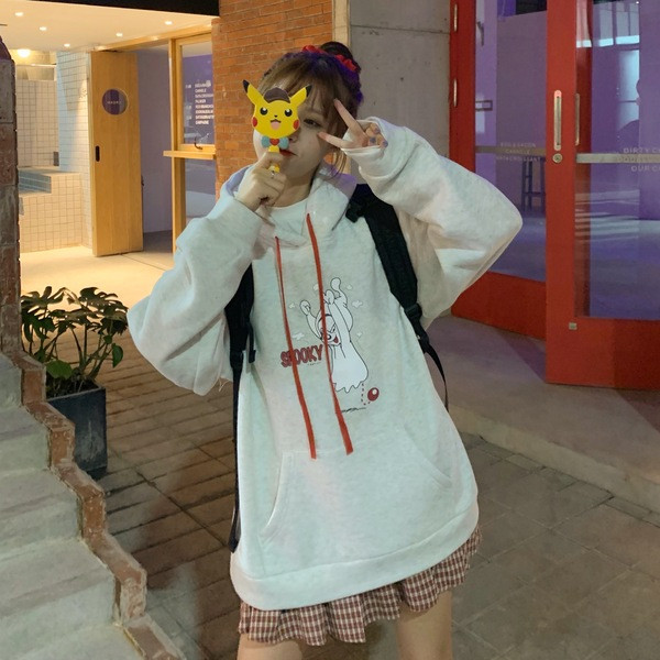 Női hétköznapi pulóver két színben kapucnival és rátéttel