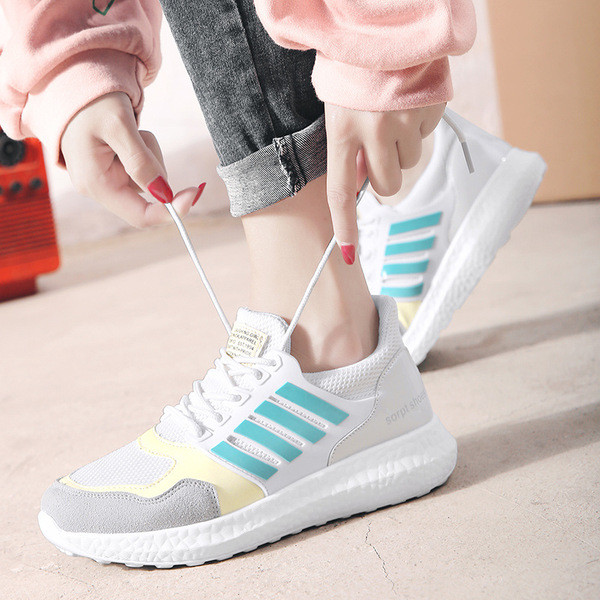 Alkalmi női tornacipő vastag talppal, két színben