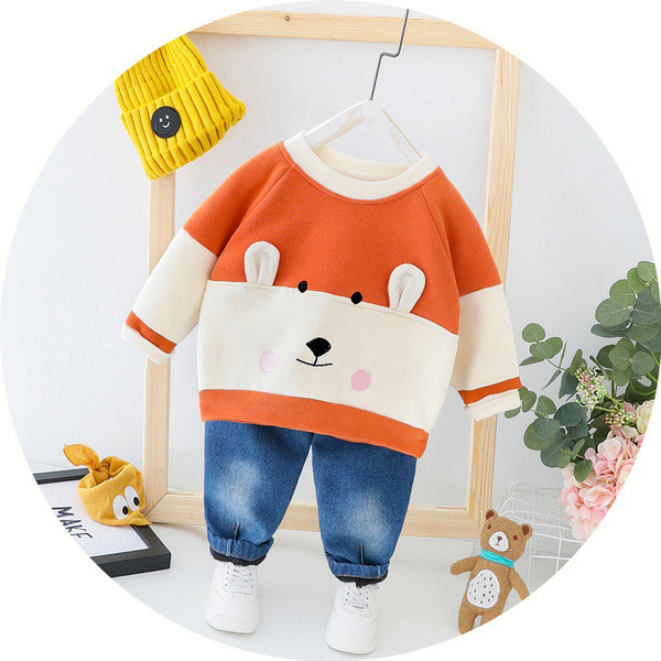 Új modell gyerek szett blúz + farmer két színben fiúknak