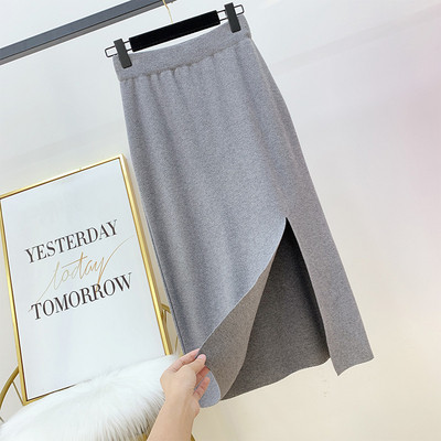 Fusta de dama moderna cu crapa si talie inalta