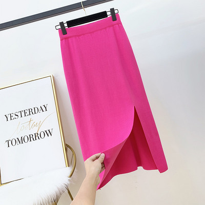 Fusta de dama moderna cu crapa si talie inalta