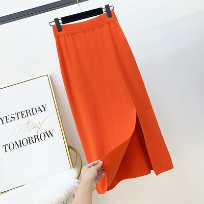 Fusta de dama moderna cu crapa si talie inalta