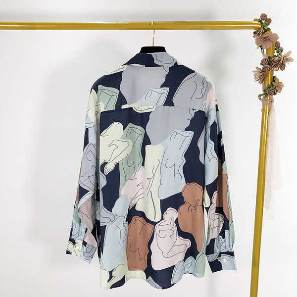 Női ing klasszikus modell színes mintával