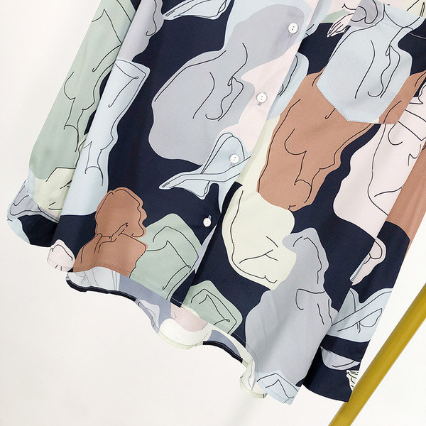 Női ing klasszikus modell színes mintával