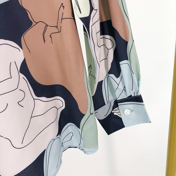 Női ing klasszikus modell színes mintával