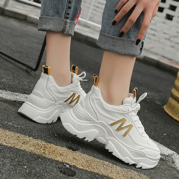 Adidași sport și casual de damă cu talpă aspră în alb și negru