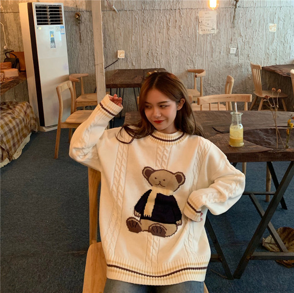 Modern női pulóver három színben - kék, piros és fehér