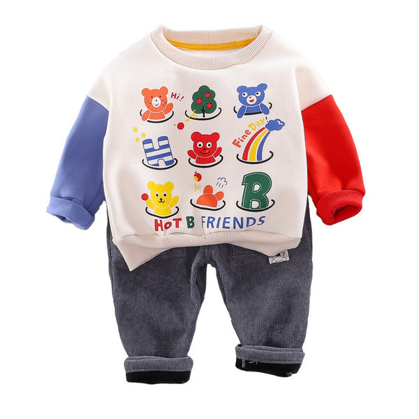 Napi gyerekkészlet fiúknak két részből áll, két színben