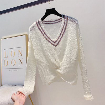 Kötött női pulóver spitz nyakkivágással, négy színben