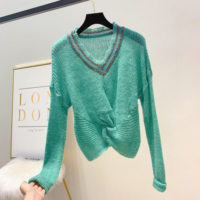 Kötött női pulóver spitz nyakkivágással, négy színben