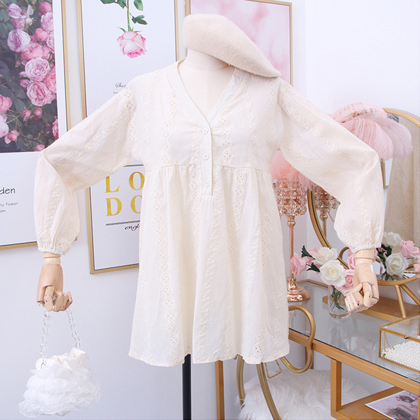 Hétköznapi női ing új modellje - spitz dekoltázs, széles modell három színben