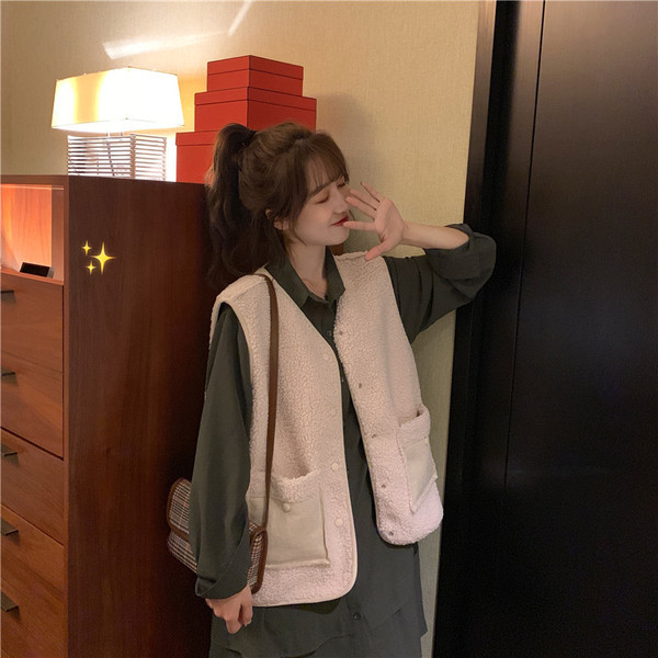 Női alkalmi mellény két színben - széles, zsebes modell