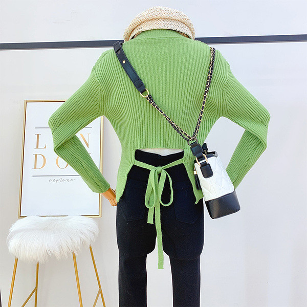 Pulover de dama model uni cu decolteu spitz in mai multe culori