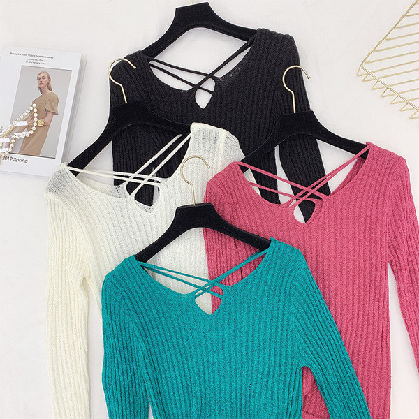 Női blúz kereszt pántokkal, négy színben