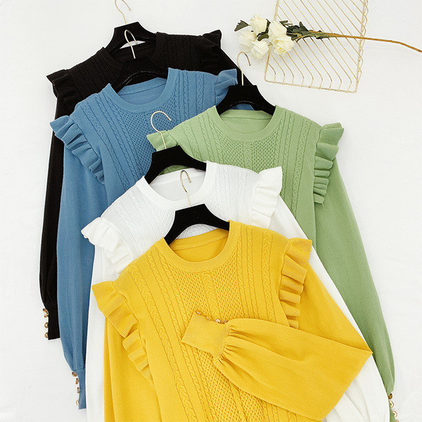 Női pulóver kerek nyakkivágással, gombokkal több színben