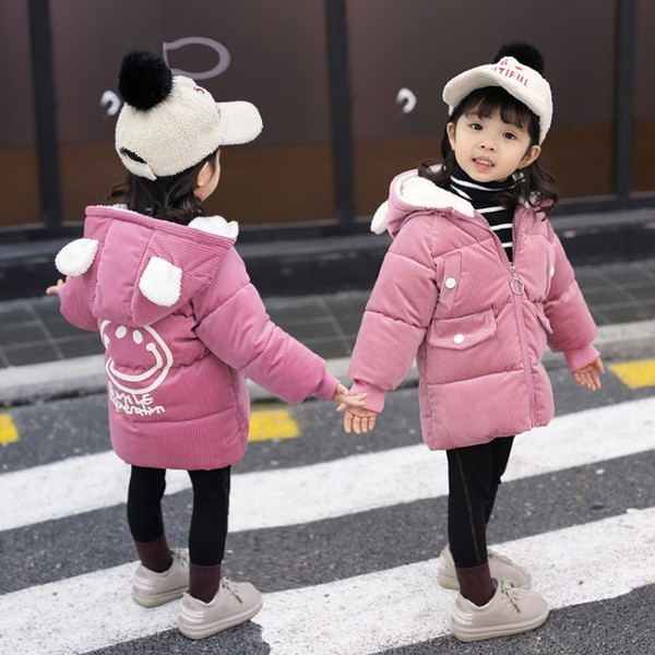 Geaca pentru copii moderna pentru fete in patru culori cu aplicatie si element 3D