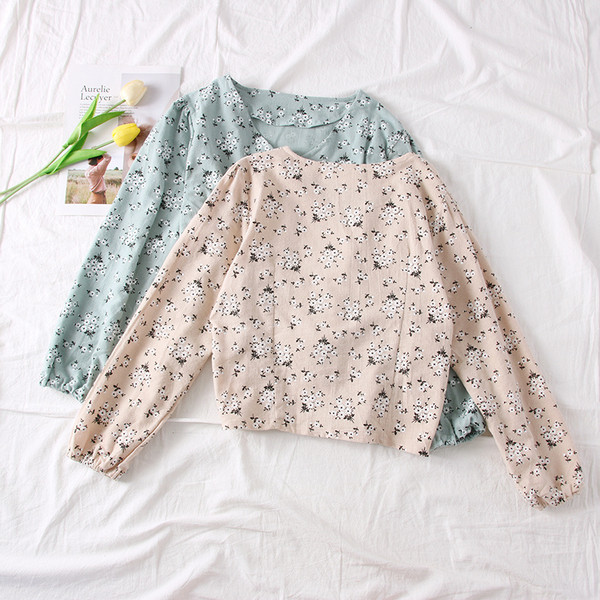 Νέο μοντέλο γυναικείο πουκάμισο με λαιμόκοψη, κουμπιά και floral σχέδια σε διάφορα χρώματα