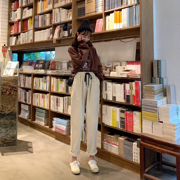 Női sportnadrág két színben, gumis derékkal, zsebekkel