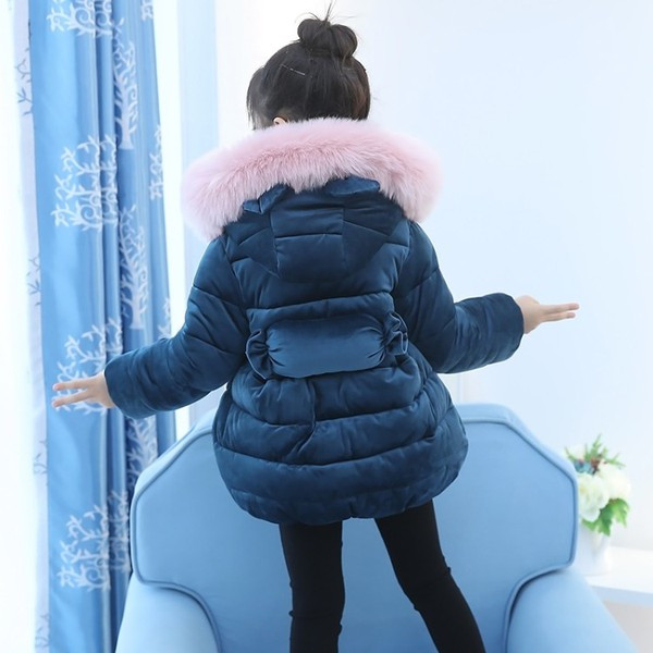 Modern, lányoknak készült gyerekkabát, két színben pehelytal