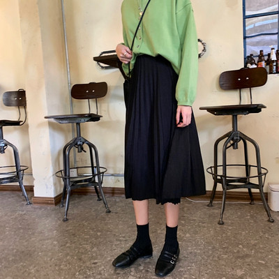 Γυναικεία πλισέ φούστα σε δύο χρώματα - γκρι μαύρο και πράσινο