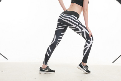 Sport női hosszú leggings magas derékkal, fekete színben