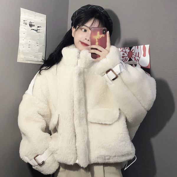 Női puha kabát - rövid modell három színben