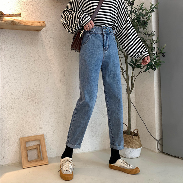 Női farmer egyenes modell magas derékkal, kék színben