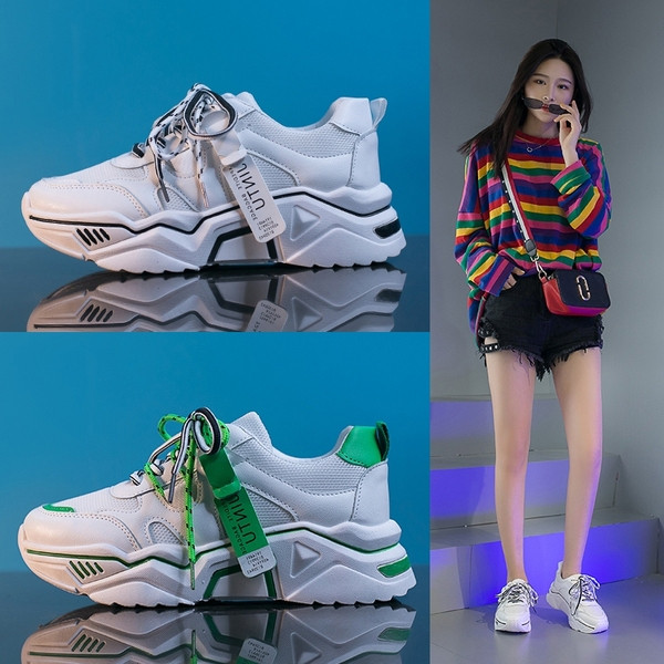 Stílusos női tornacipő durva és magas talppal