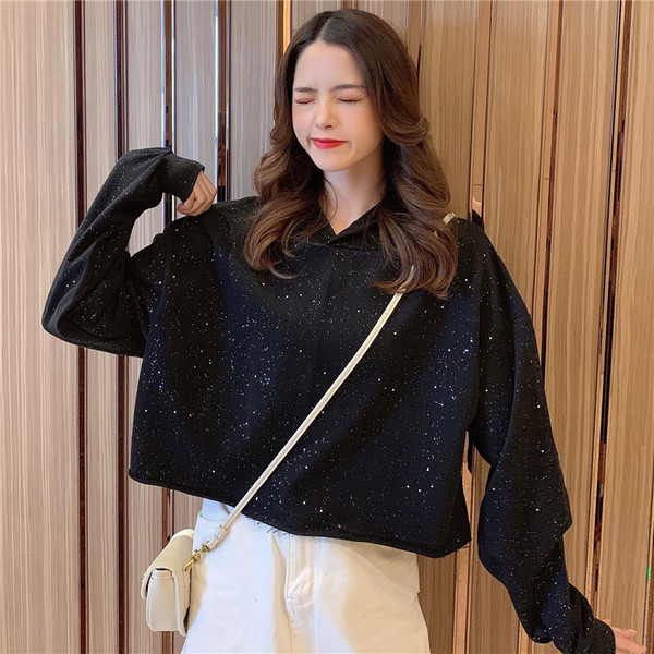 Modern női pulóver három színben kapucnival