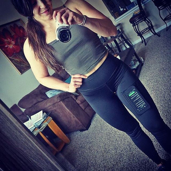 Női sport leggings sima modell zsebbel két színben