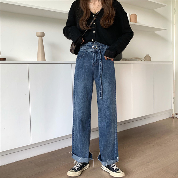 Női farmer magas derékkal és övvel kék színben