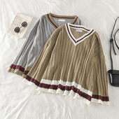 Alkalmi női pulóver spitz nyakkivágással, két színben