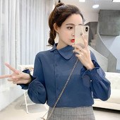 Stílusos női ing két színben, gombokkal és hosszú ujjú