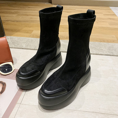 Cizme elegante de dama din piele intoarsa