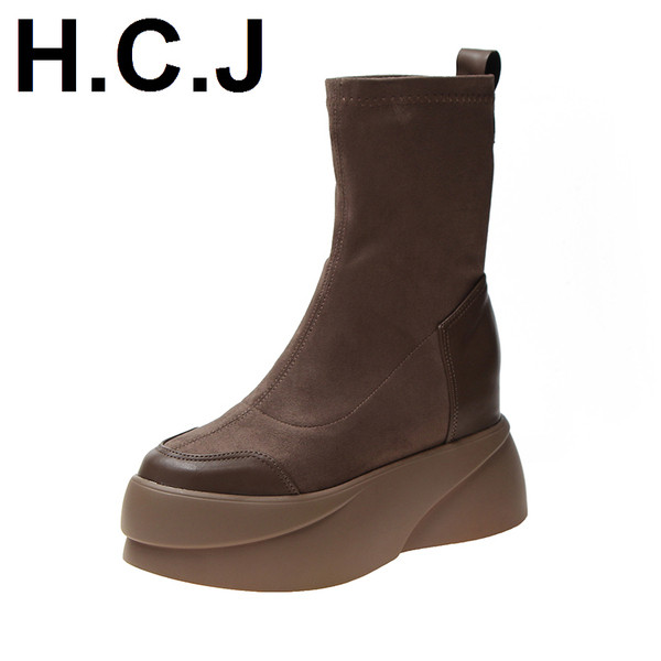 Cizme elegante de dama din piele intoarsa