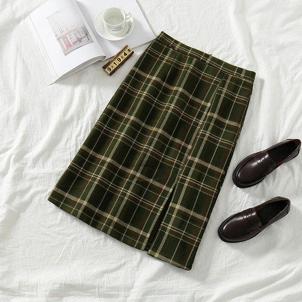 Női kockás szoknya magas derékkal, két színben