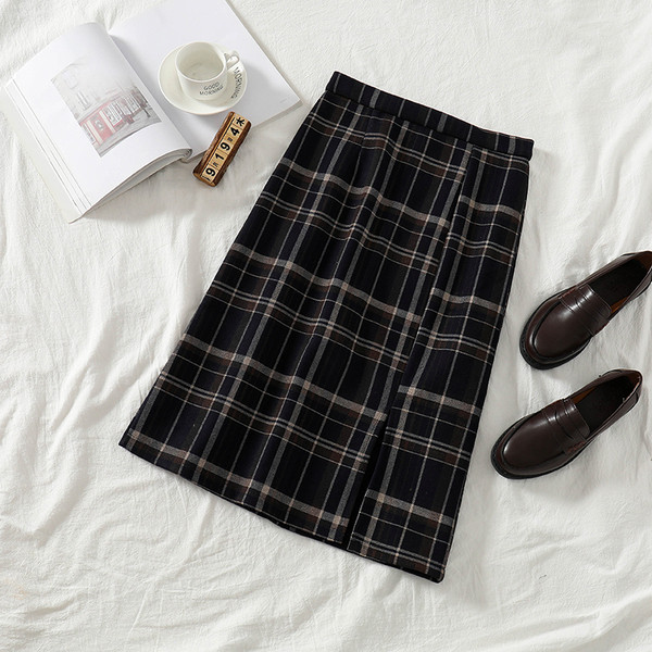 Női kockás szoknya magas derékkal, két színben