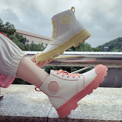 Αθλητικές casual γυναικείες μπότες με έγχρωμους δεσμούς σε κίτρινο και ροζ χρώμα