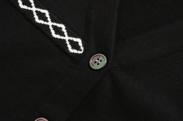 Γυναικεία καθημερινη ζακέτα με κουμπιά και χρωματιστό μοτίβο 