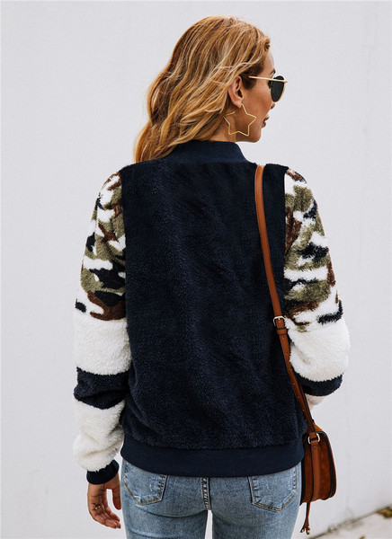 Új modell női pulóver terepszínű mintával és cipzárral fekete és kék színben