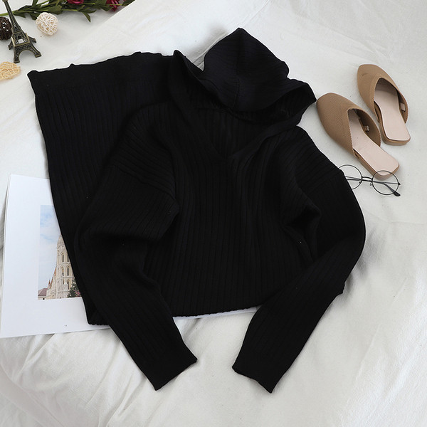 Rochie de iarna de dama cu gluga in negru, maro si gri