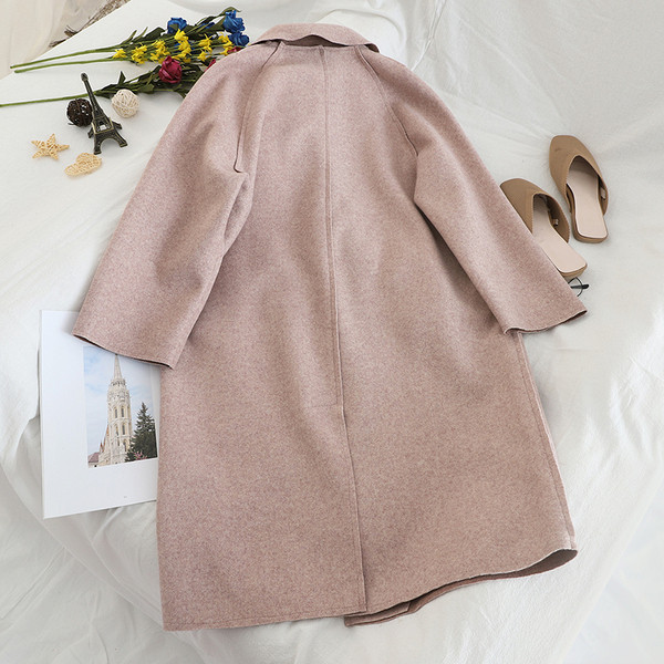 Női őszi kabát széles modell zsebekkel több színben