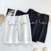 Stílusos női szoknya gombokkal, három színben